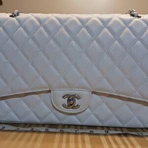 Elegant Quilted White Handbag